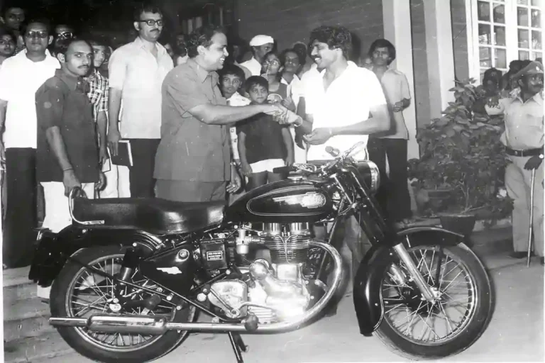 Kapil dev with his bullet bike