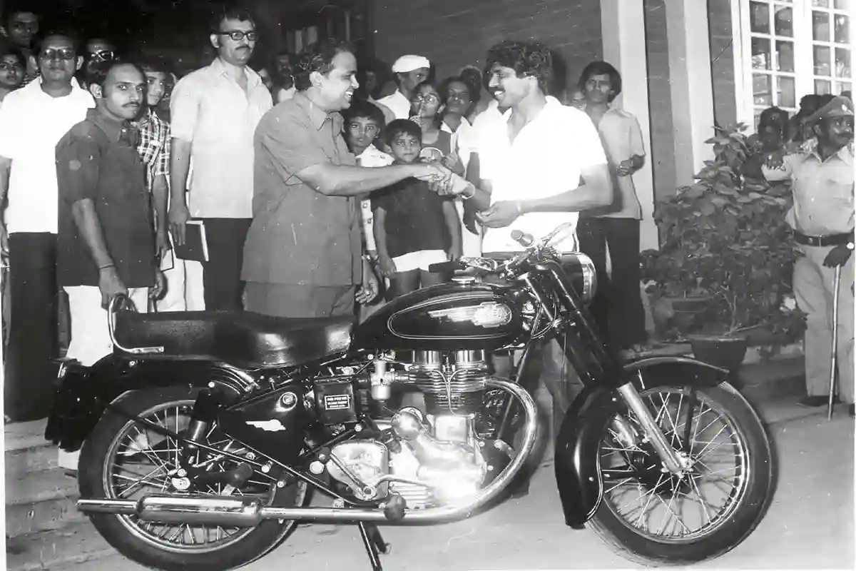 Kapil dev with his bullet bike